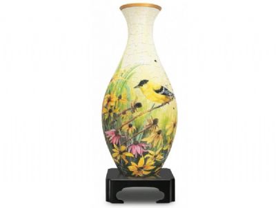 3D Vase Goldfinches